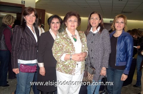 28012012 LILIANA , Mony, Ángeles, Adriana y Alejandra.