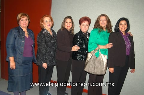 28012012 MARISSA , Tita, Lupita, Elvira, Fina y Laura.