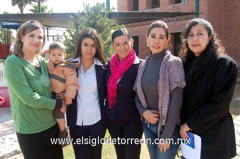 30012012 LUCY , Daniel, Isabel, Cecy, Nidia y Rosy.