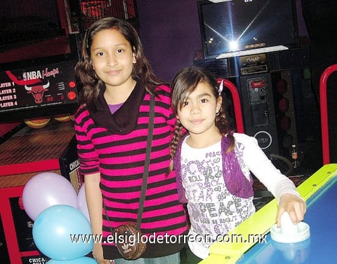 30012012 ANTONIA  y Fernanda.