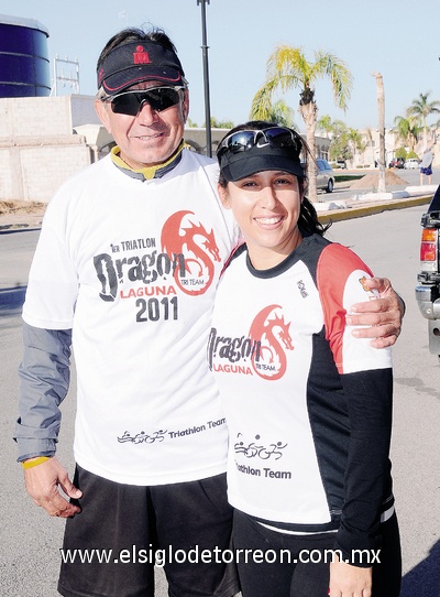 30012012 NACHO  y Katy.