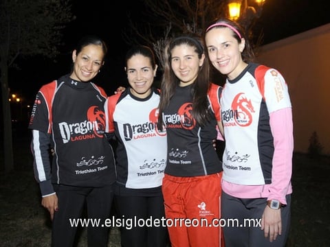 31012012 SONIA  Gómez, Karla Samaniego, Fernanda Arguijo y Nora González.