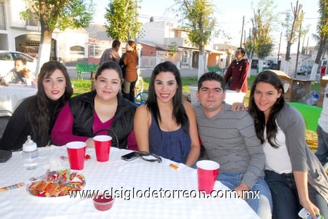 01022012 SAMANTHA  Diez, Tania, Tenssy, Ruy y Katy Deep.