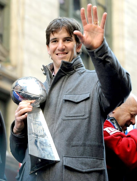 El más saludado fue el mariscal Eli Manning, nombrado como el más valioso, quien estuvo acompañado por el alcalde Michael Bloomberg y el gobernador Andrew Cuomo.