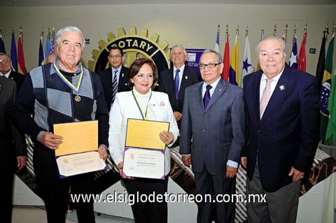 07022012 ROGELIO  Gaytán, Tere de Gaytán, Javier Ruiz y Ángel Morales.