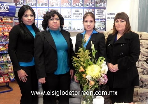 09022012 MARISOL , María del Carmen, Rocío y Norma.
