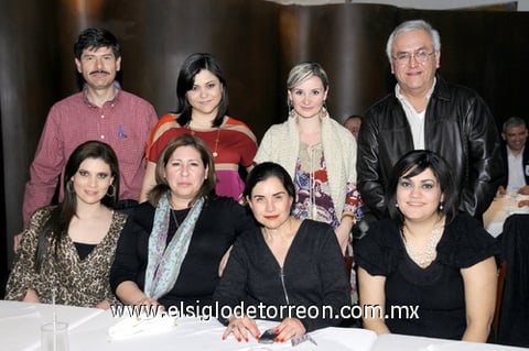 11022012 OCTAVIO , Diana, Joana, Gabriel, Érika, Martha, Cecy y Sonia.