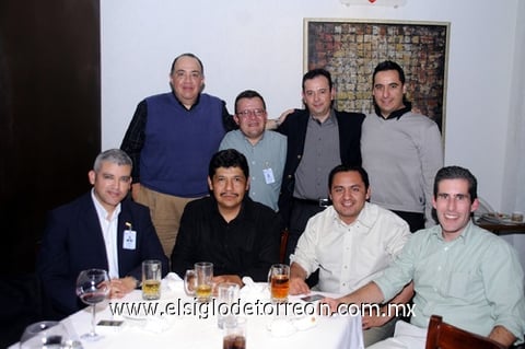 11022012 RICARDO  Gálvez, Jacobo Aguilar, Óscar López, David Vega, Óscar Rodríguez, César Arriaga, Alfredo Ortiz y Jerónimo Bosch.