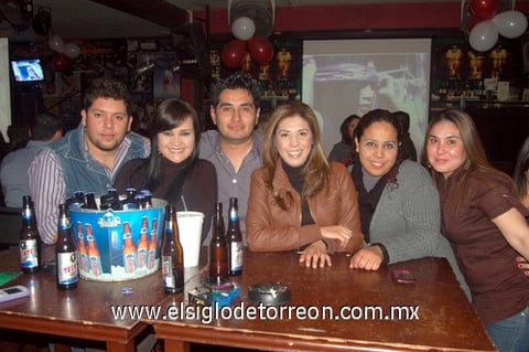 13022012 GABRIEL , Elizabeth, Ray, Rosy, Cony y Mónica.