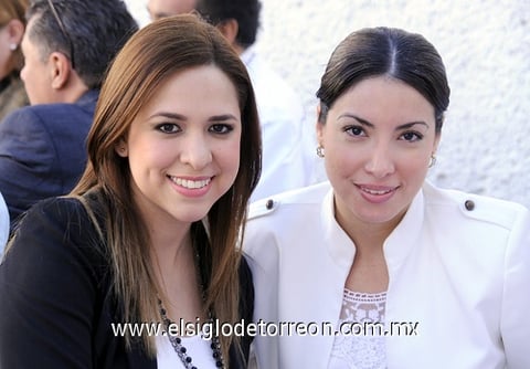 30122011 Julieta de Azuara y Marisela de Assaff. Jorge Román y Lynette Armendáriz. Aliza Bavaquet, Mónica Chávez, Dinora Chávez, Luly de Vera, Paty de Armendáriz, Julieta de Azuara y Marisela de Asaf. Armando, Huicho, Trini, Delmo y Cristian. Dennis y Paola. Ambar Armendáriz.