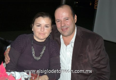 30122011 Omar y Liliana.  Homero y Fernanda.  Pily y Fernando.  Guillermo y Elisa.  Gabriela y Rogelio.