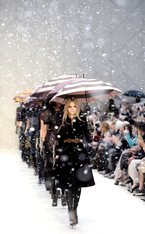 La firma Burberry Prorsum sorprendió con su pasarela en Londres.