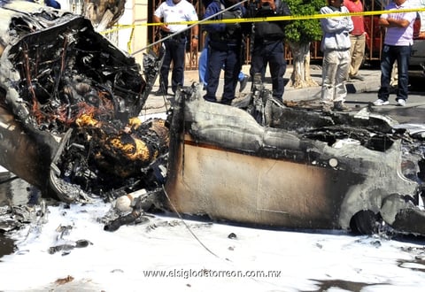 Las autoridades acordonaron un área de dos cuadras a la redonda.