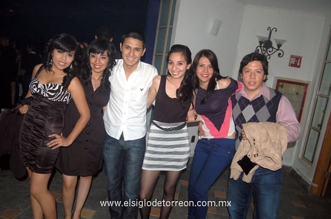 01032012 FRIDA , Daniela, Ulises, Luz, Lorena y Jorge.