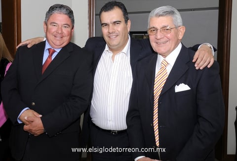 08032012 ROBERTO  Villarreal, Eduardo López y Antonio Cofiño.