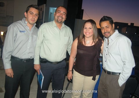 09032012 OMAR  Martínez, Carlos Salas e Hitzel Trejo.