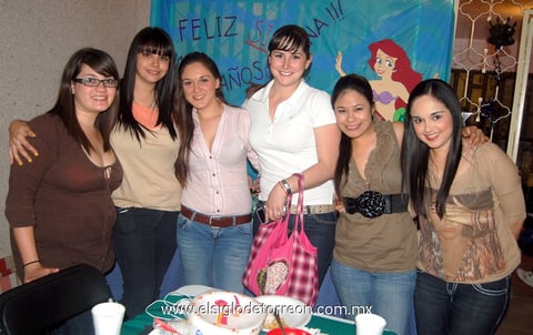 09032012 NANCY,  Ana Victoria, Andrea, Karla, Montse y Marusa.