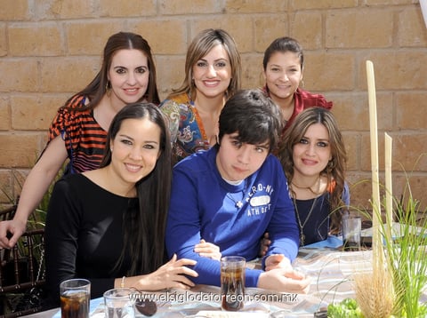 12032012 HIYAM  y Mirvat Jalil, Diana Álvarez, Claudia Velasco, Fer y Laura Orduño.