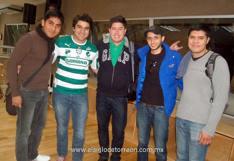 10032012 PEDRO , Luis, Ángel, Carlos, Rocío y Óscar.