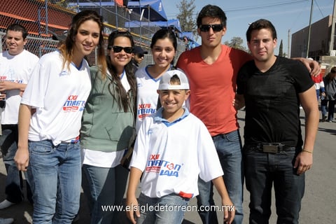 10032012 AREMú,  Ana Isabel, Ana Sofía, Lavin, Chuy y Chuyito.
