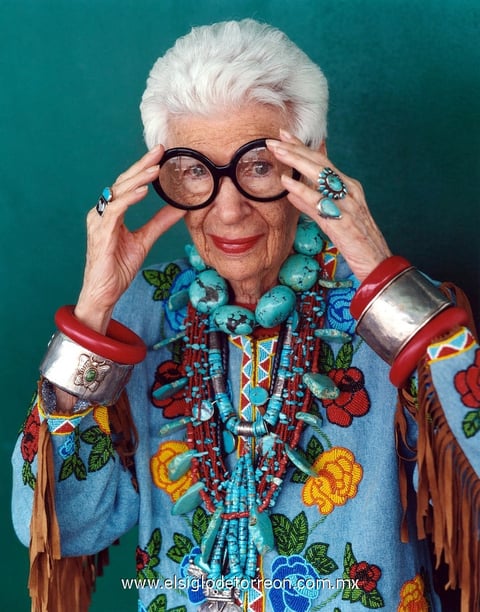 12032012 IRIS  Apfel, decoradora de interiores.