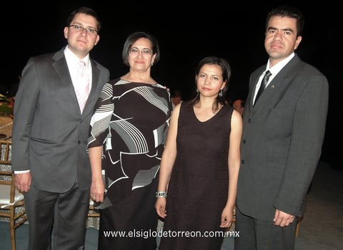 13032012 MARIO  Aguilera, Cristina Aguirre, Claudia Chávez y Guillermo Vázquez.