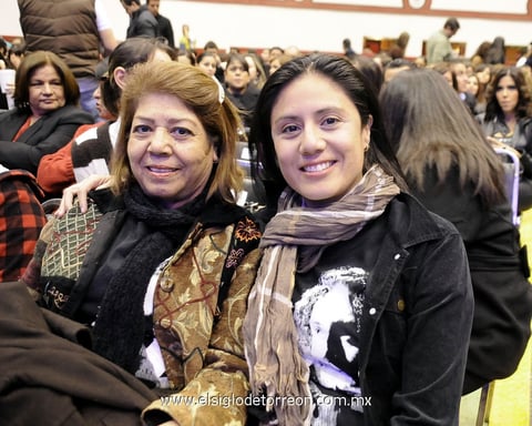 13032012 MARGARITA  y Magdalena Piña.
