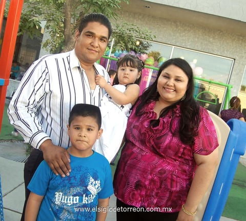 14032012 JORGE , Ángel, Ximena y Teresa.