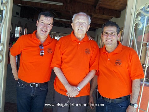 16032012 DAVID  Sánchez, don Luciano Arriaga y Enrique Marcos.