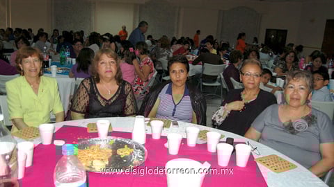 17032012 KARLA , Nuria, Silvia, Adelita, Jesusita, Tere, Patita, Rosy y Carolina.