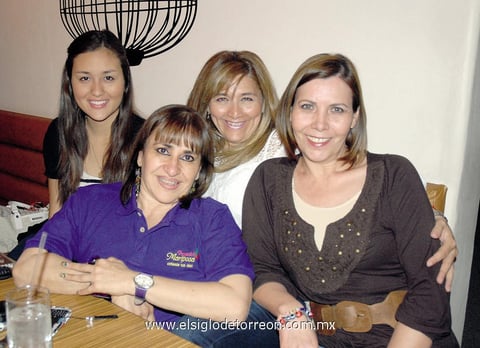 19032012 MARCELA  Lora, Lorena Román, Martha Eugenia Dávila y Patricia Franco.