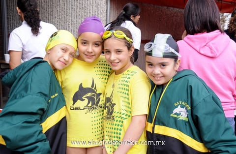 17032012 ANA PAULA , Ana Sofía, Astrid y Dana Andrea.
