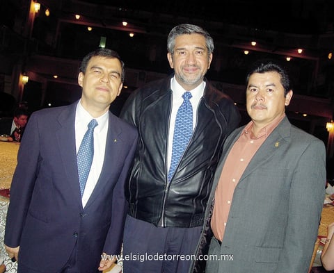 19032012 ÓSCAR  Macedo, José Vargas y Ezequiel Juárez.
