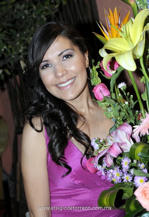 22032012 SAMANTHA  Muñoz Yáñez contraerá nupcias con Jorge Ernesto Ayup Inzausti.