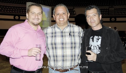 22032012 ULISES  Rivera, Rafael Cortés y Francisco Rivera.