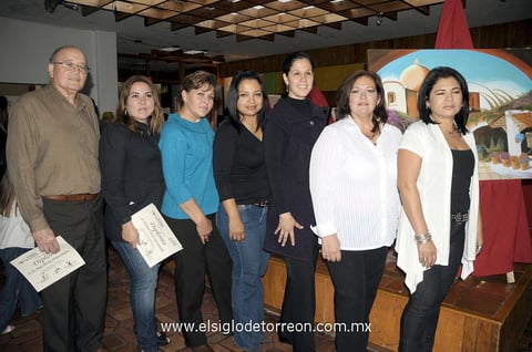 24032012 ÁNGEL ALFONSO  Silveyra, Melissa, Norma Flores, María Luisa, Bertha, Gabriela y Melisa.
