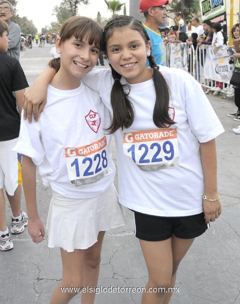 23032012 ROCíO  y Diana.