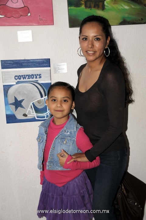24032012 EMMA  Martínez e Isabella Hernández.