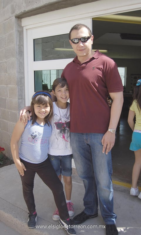27032012 SOFI , Dulce y Gustavo.