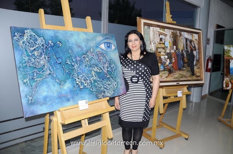 29032012 LA PINTORA  lagunera Sara María Velázquez expuso su obra '4 Décadas de Expresión'.