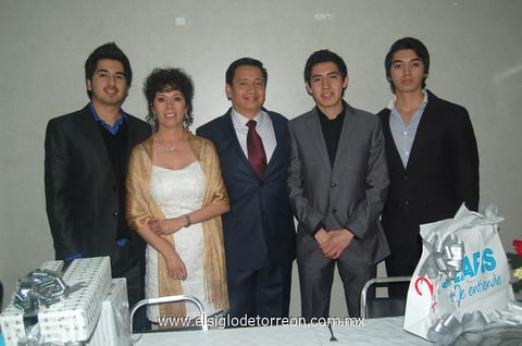 04032012 MARTíN , Silvia, Martín, Eduardo y Andrés.