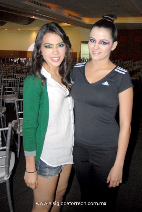 02042012 ANA  y Cecy.