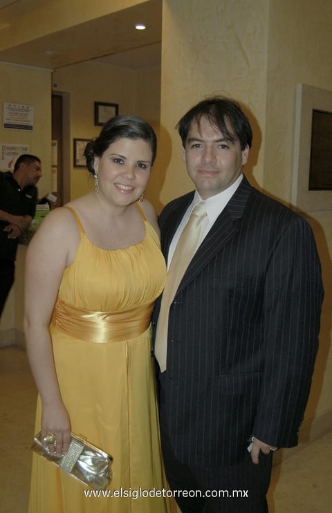 02042012 IVETTE  y Rafael.