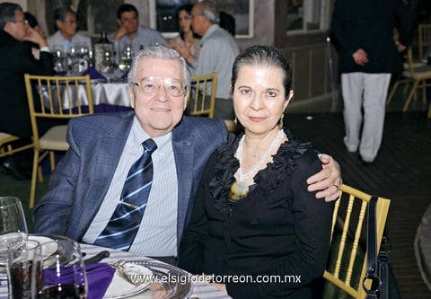 02042012 LUIS CARLOS  y Lucero  Reyes.