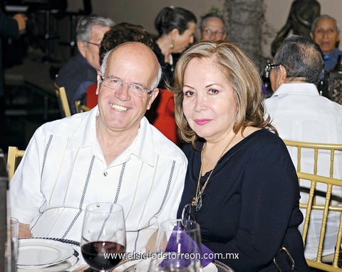 02042012 PACO  y Mari Paz.