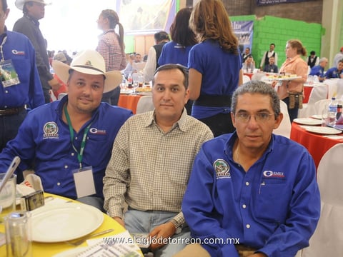 01042012 HORACIO  Madero, Iduñate y Juan Casas.