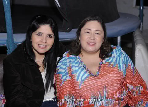 01042012 COCOY  y Maricruz.