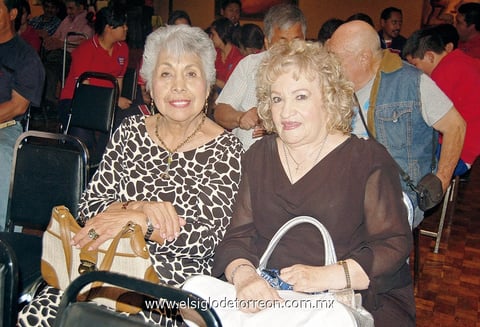 03042012 ESTELITA  y Angélica.