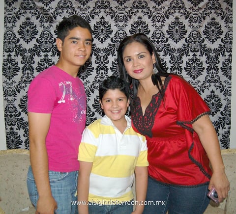 04042012 HÃ©CTOR,  Roberto y Susana.