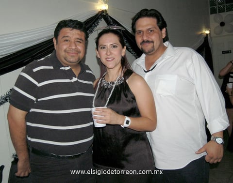04042012 MARIANO , Lupita y VÃ­ctor.